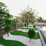Ajna Casa de Férias *