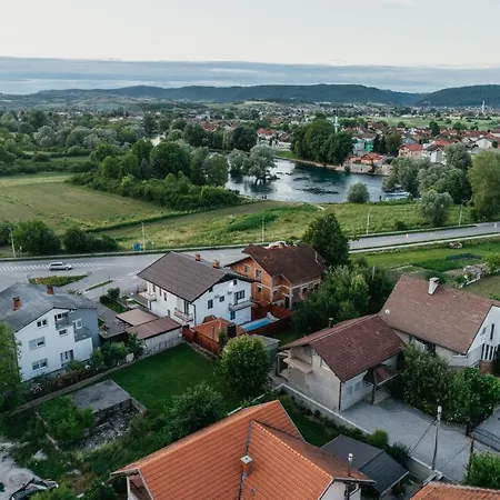 בית נופש Ajna *