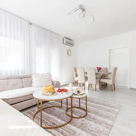 בית נופש Ajna Bihać